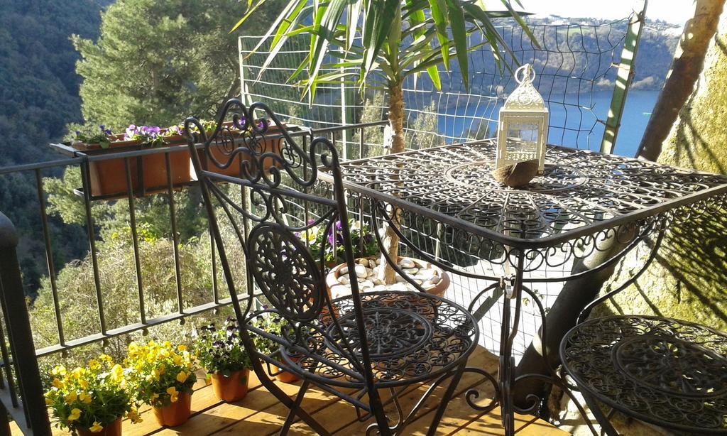 Vistalago Guesthouse Неми Экстерьер фото